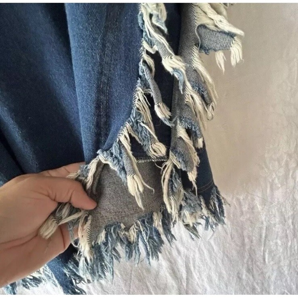 Vtg Denim Poncho Shirt XL Fringe Paint Western Boho‎ Chic Dolly Art Nashville - Picture 3 of 16